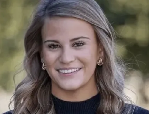 Early College Student Turns Love of Dance Into Service for Seniors