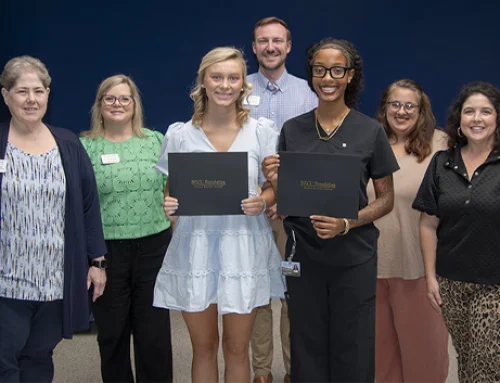 State Employees Credit Union awards scholarship to LCC students